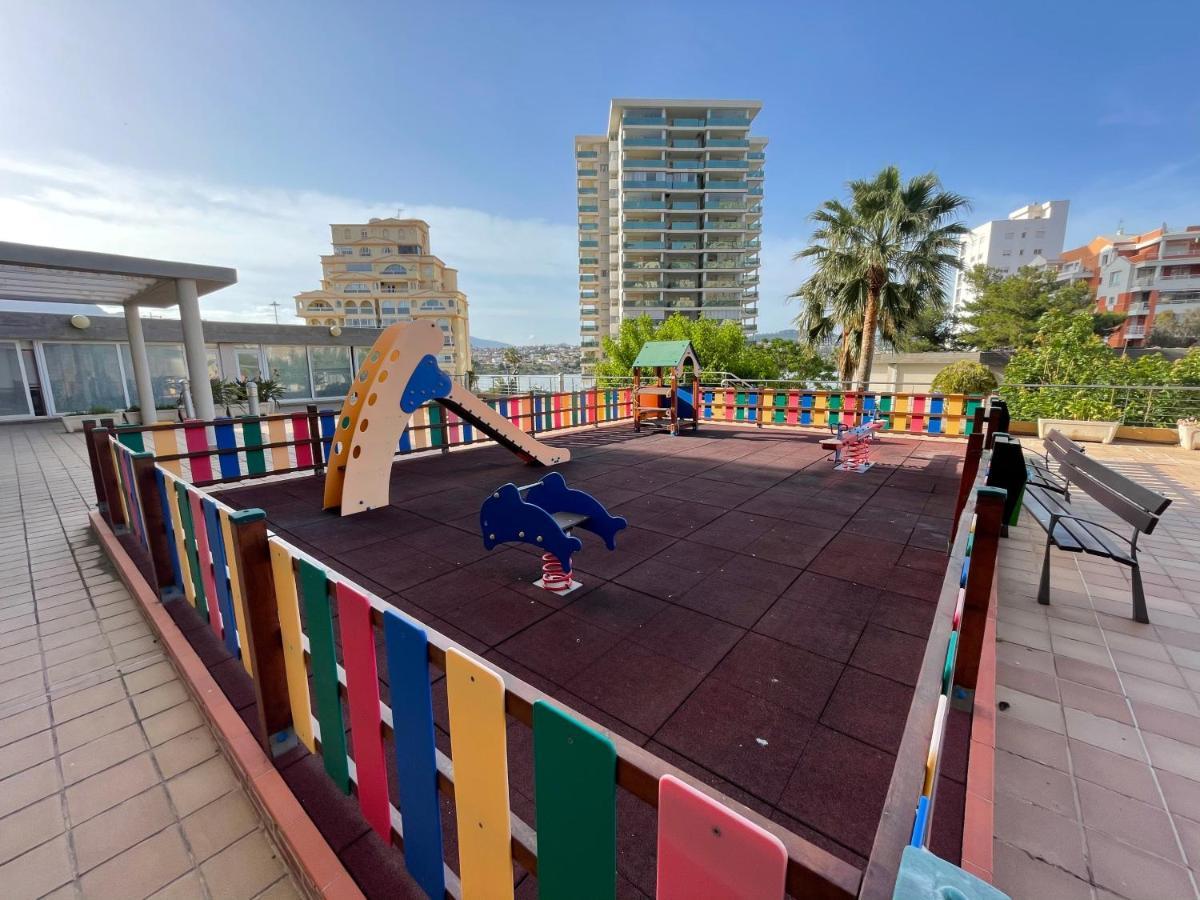Primera linea vistas piscina y parking Calpe Exterior foto